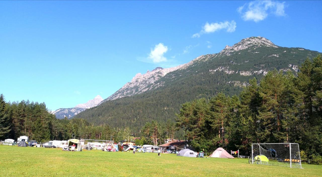 Camping Lechtal Vorderhornbach Eksteriør billede