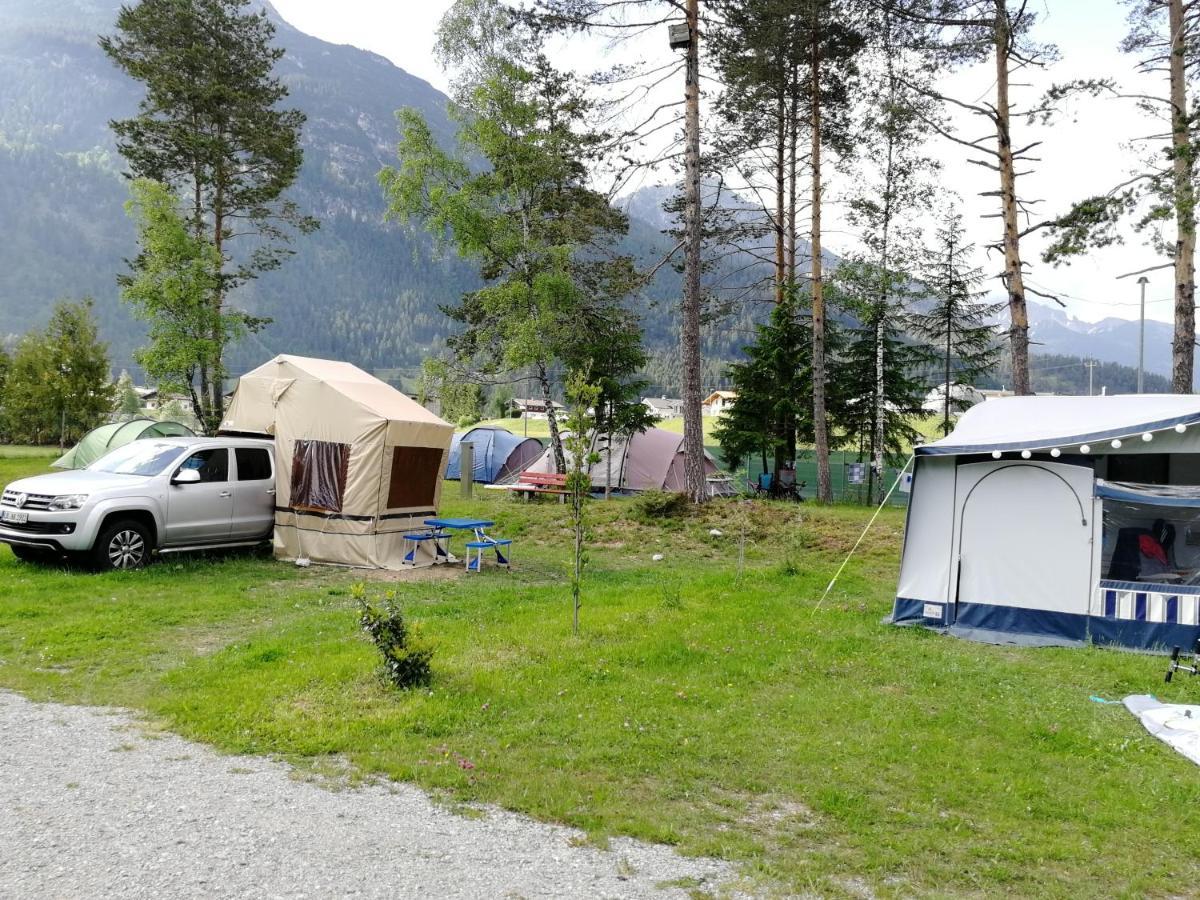 Camping Lechtal Vorderhornbach Eksteriør billede